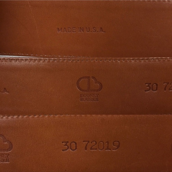 Unique vintage Dooney & Bourke Leather belt & coin purse - Picture 9 of 16